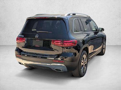 2026 Mercedes-Benz GLB 250 Base