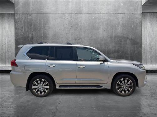 2017 Lexus LX 570 Base