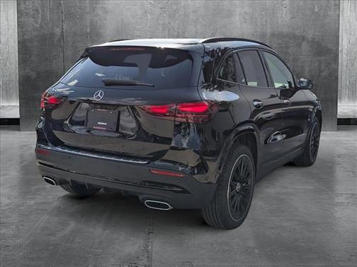 2025 Mercedes-Benz GLA 250 Base