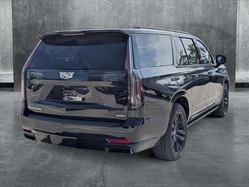 2022 Cadillac Escalade ESV Sport