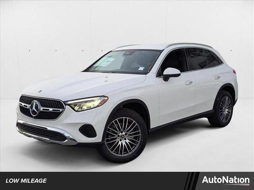 2025 Mercedes-Benz GLC 300 4MATIC