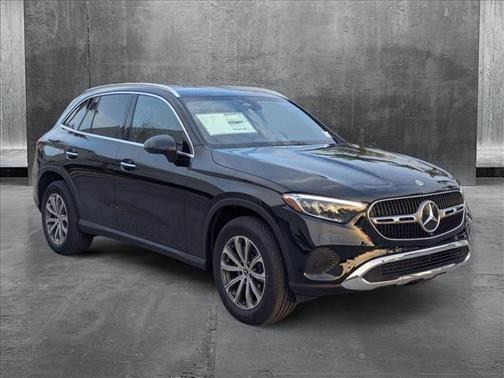 2025 Mercedes-Benz GLC 300 Base
