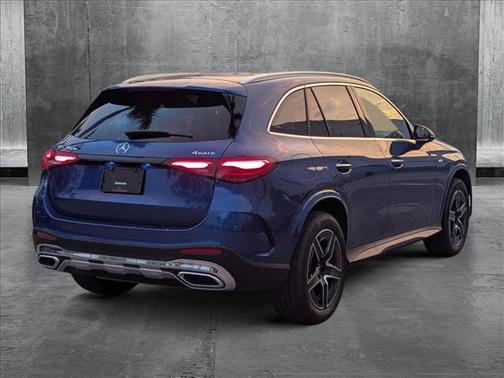 2025 Mercedes-Benz GLC 350e Base