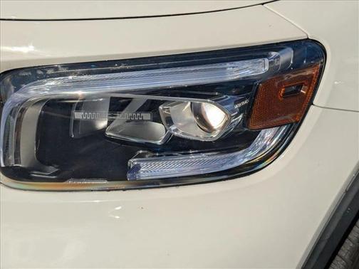 2022 Mercedes-Benz GLB 250 Base