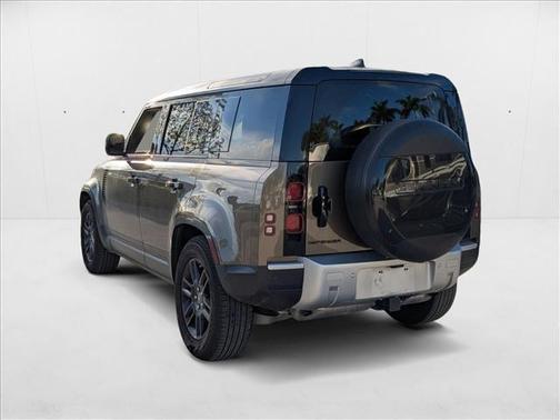 2021 Land Rover Defender 110 Standard