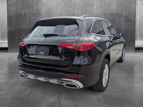 2025 Mercedes-Benz GLC 300 4MATIC