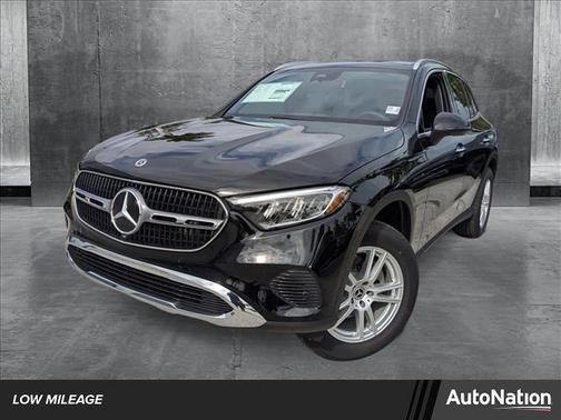 2025 Mercedes-Benz GLC 300 4MATIC