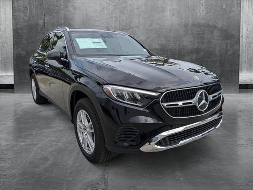 2025 Mercedes-Benz GLC 300 4MATIC