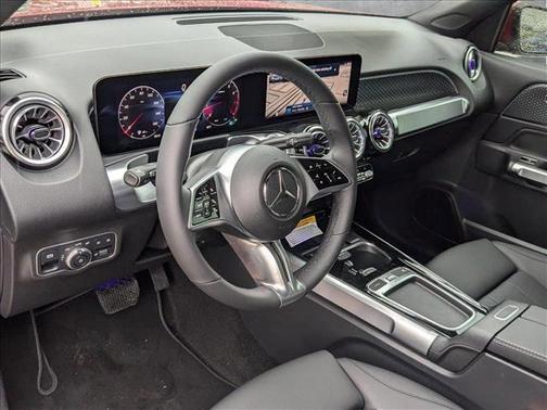 2025 Mercedes-Benz GLB 250 Base