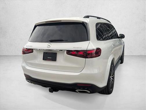 2026 Mercedes-Benz GLS 450 4MATIC