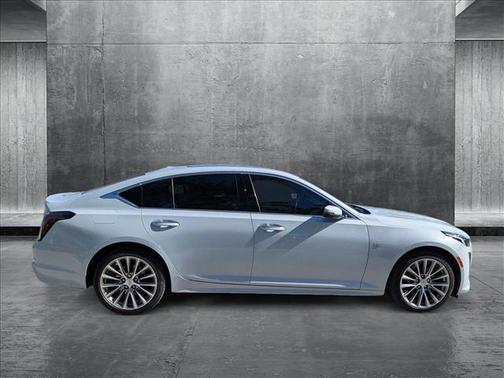2022 Cadillac CT5 Premium Luxury RWD
