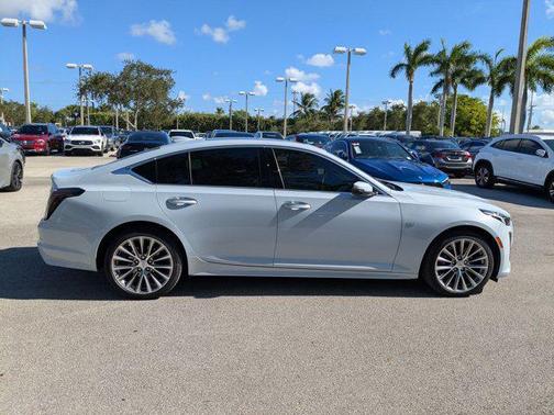 2022 Cadillac CT5 Premium Luxury RWD