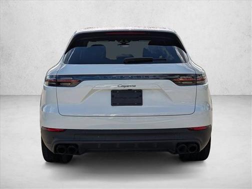2022 Porsche Cayenne Platinum Edition