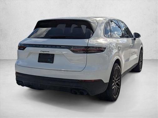 2022 Porsche Cayenne Platinum Edition