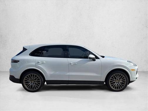 2022 Porsche Cayenne Platinum Edition