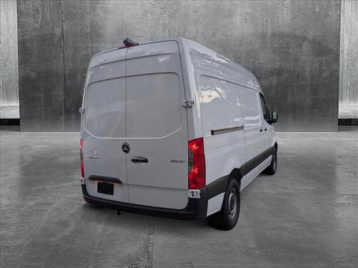2025 Mercedes-Benz Sprinter 2500 Standard Roof