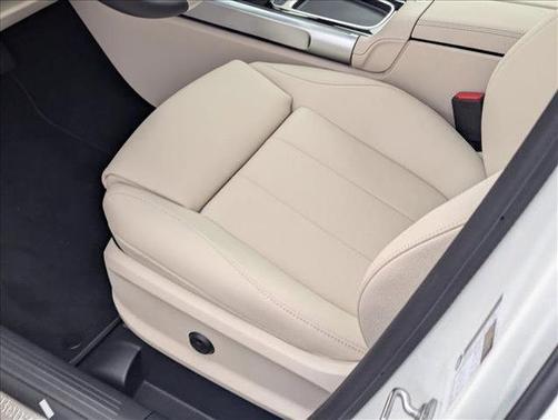 2026 Mercedes-Benz GLB 250 Base