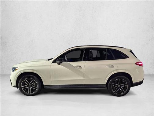 2026 Mercedes-Benz GLC 300 4MATIC