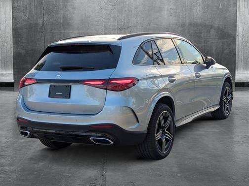 2025 Mercedes-Benz GLC 300 Base