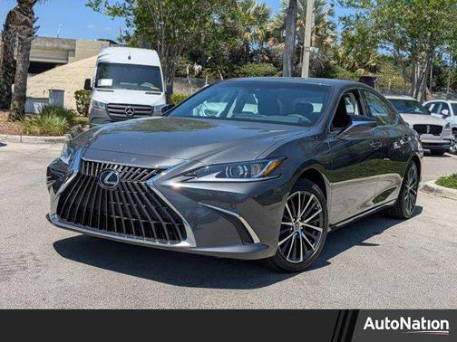 2022 Lexus ES 350 Base