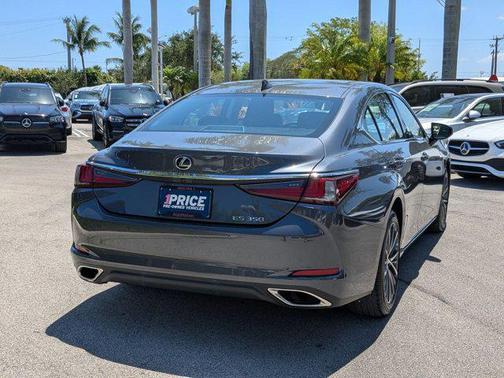 2022 Lexus ES 350 Base