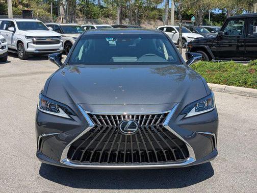 2022 Lexus ES 350 Base