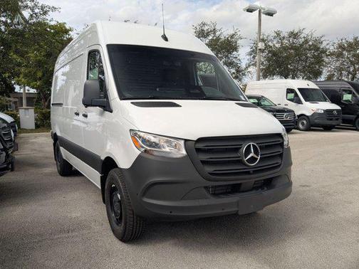 2026 Mercedes-Benz Sprinter 2500 Standard Roof