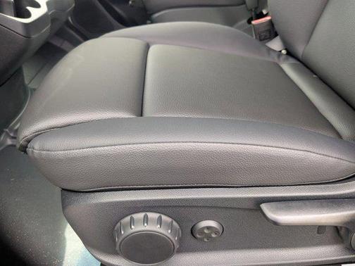 2026 Mercedes-Benz Sprinter 2500 Standard Roof