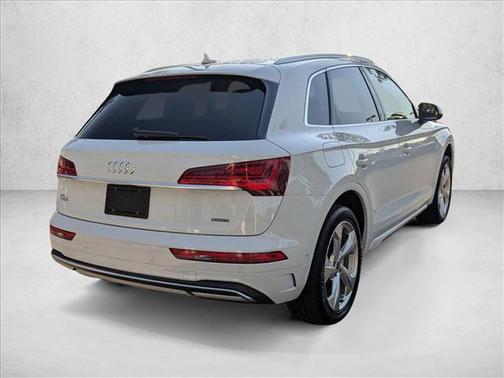 2021 Audi Q5 45 Prestige