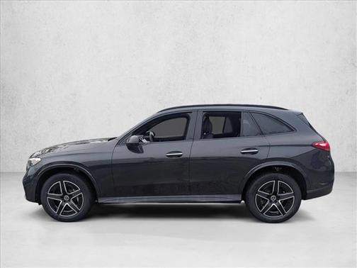 2026 Mercedes-Benz GLC 300 4MATIC
