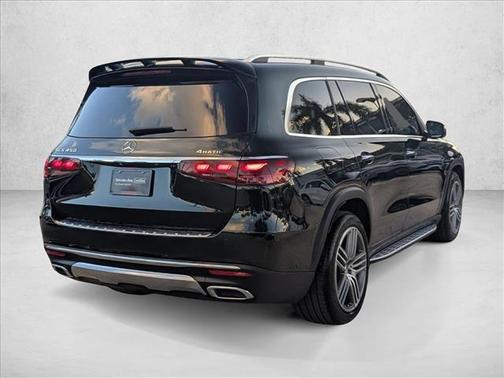 2024 Mercedes-Benz GLS 450 4MATIC