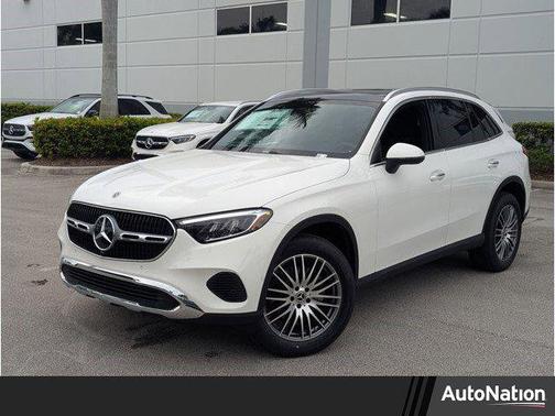 2025 Mercedes-Benz GLC 300 Base