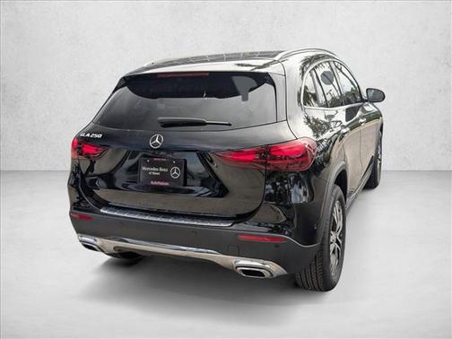 2025 Mercedes-Benz GLA 250 4MATIC