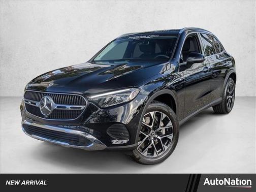 2025 Mercedes-Benz GLC 350e Base