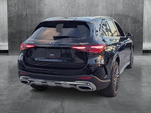 2025 Mercedes-Benz GLC 350e Base