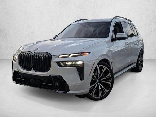 Mineral White Metallic 2024 BMW X7 xDrive40i
