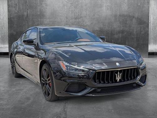 2023 Maserati Ghibli Modena
