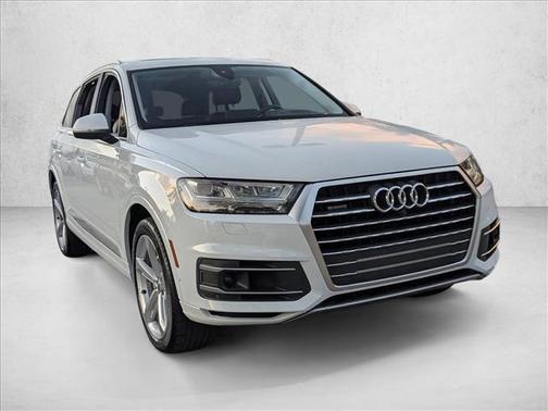 2019 Audi Q7 55 Prestige
