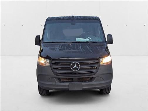 2023 Mercedes-Benz Sprinter 2500 Standard Roof