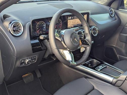 2025 Mercedes-Benz GLA 250 Base