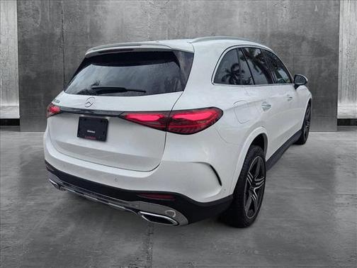 2025 Mercedes-Benz GLC 300 Base