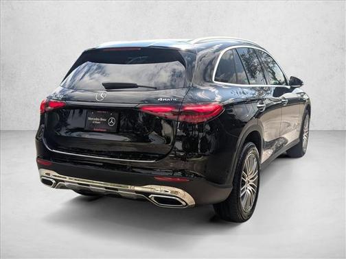2025 Mercedes-Benz GLC 300 4MATIC
