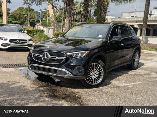 2025 Mercedes-Benz GLC 300 4MATIC