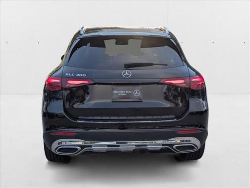 2025 Mercedes-Benz GLC 300 Base