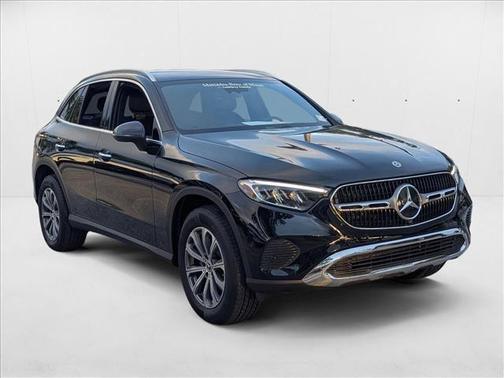 2025 Mercedes-Benz GLC 300 Base