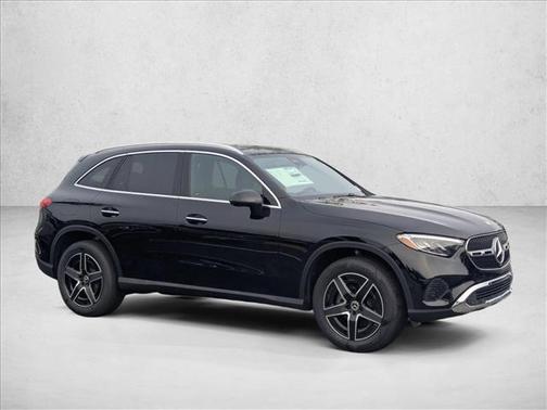 2026 Mercedes-Benz GLC 300 4MATIC