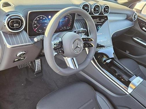 2025 Mercedes-Benz GLC 350e Base