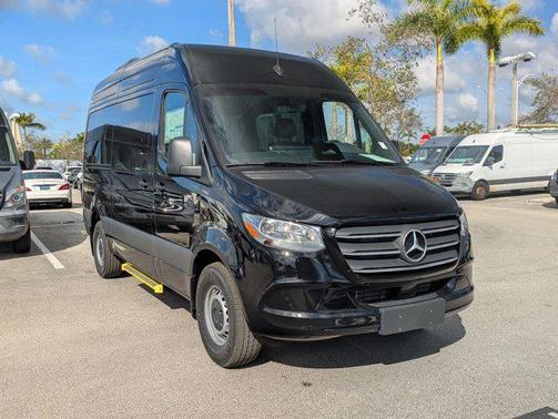 2026 Mercedes-Benz Sprinter 2500 Standard Roof