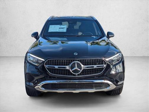 2026 Mercedes-Benz GLC 300 4MATIC