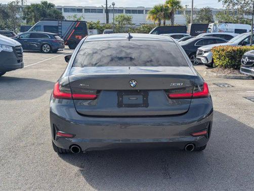 2019 BMW 330 xDrive